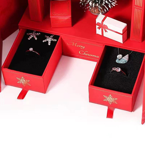 Christmas Adventure Lucky Gift Box