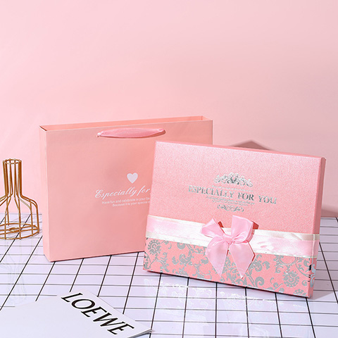 Luxury Rigid Chocolate Box with PS Inlay Tray