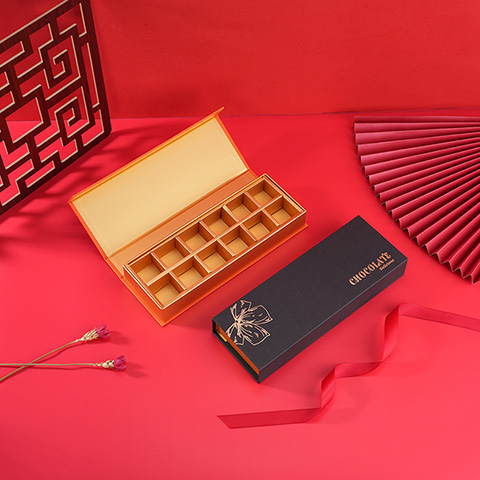 Classic Flip-top Box with Paper Inlay Tray